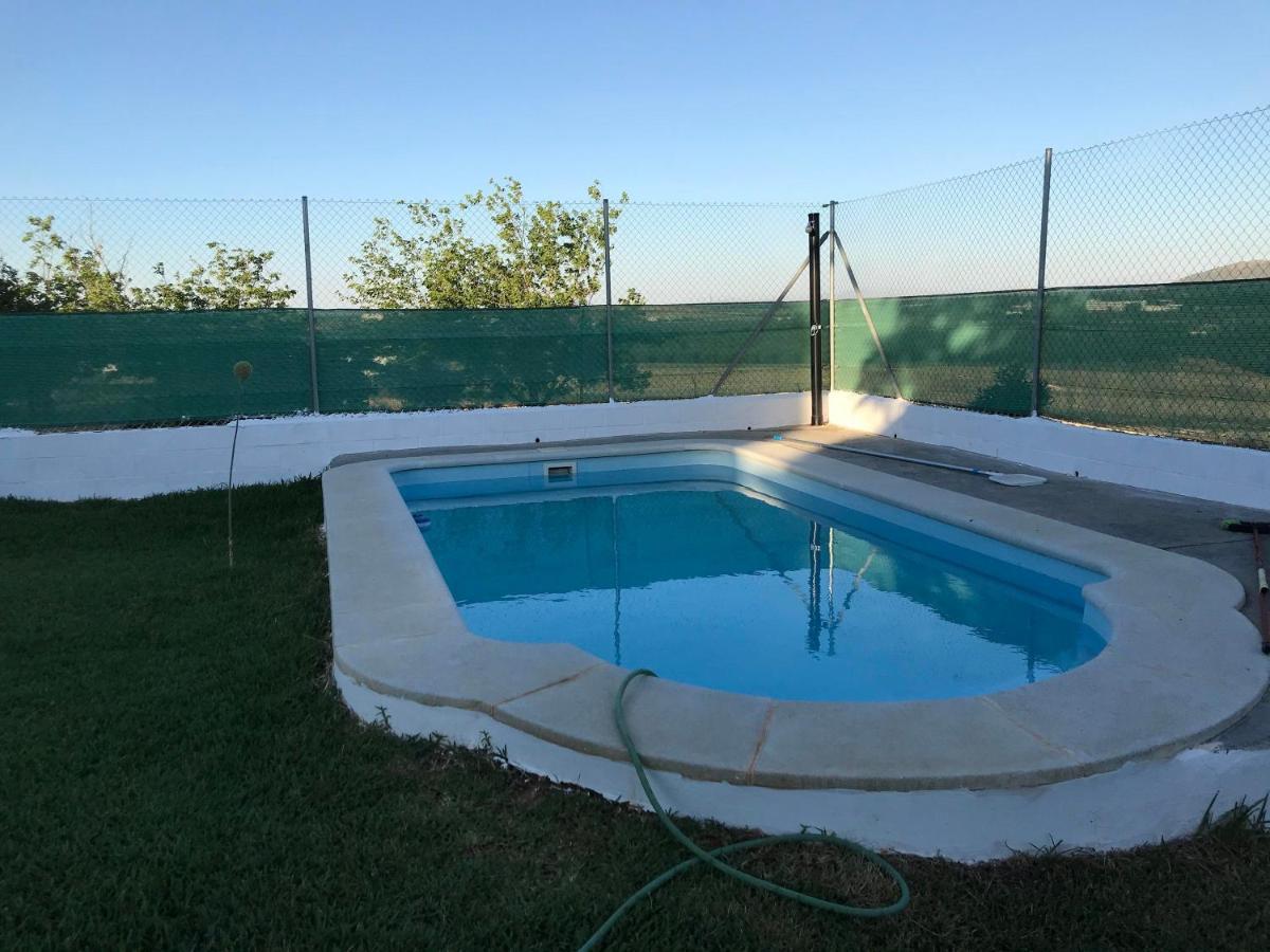 Вілла Cortijo Vista Alegre Фуенте-де-П'єдра Екстер'єр фото